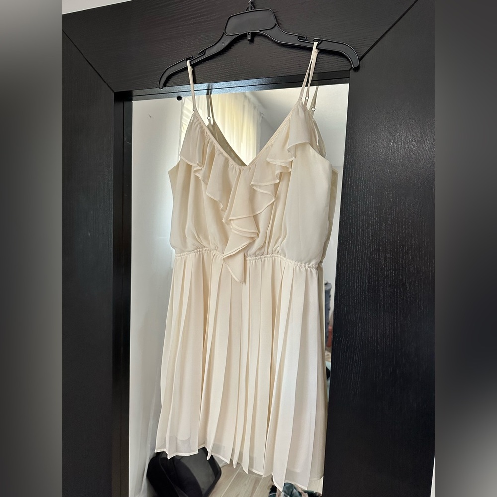 Bcbg generation pleated mini dress